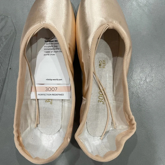 Nikolay 3007 Pro Flex Pointe Shoes 5.5 NWT Ballet - Picture 3 of 7